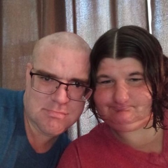 Profile Picture of Renee Carpenter (@carpenterrenee4) on Poshmark