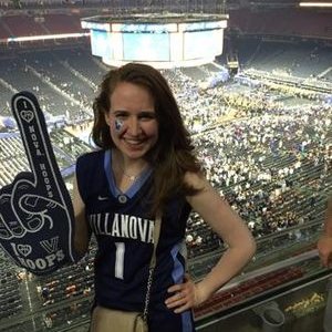 Profile Picture of Jennifer Engelhart (@HeyJenE) on Twitter