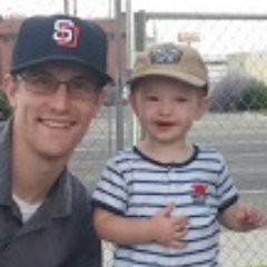 Profile Picture of Dan Urquhart (@durqu18) on Twitter