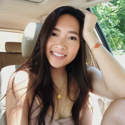 Profile Picture of Vivian Lo (@viviannnlo) on Twitter