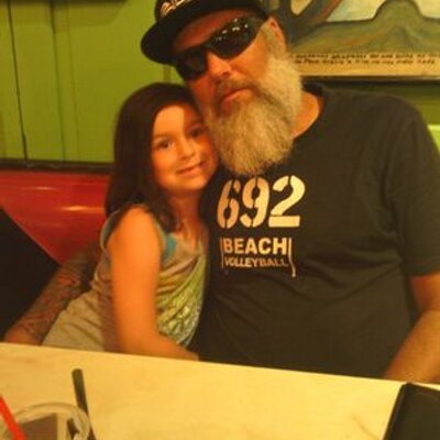 Profile Picture of Chuck Brewer (@chuckwheat31) on Twitter