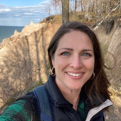 Profile Photo of Christine Fournier (@chris4nier) on Twitter