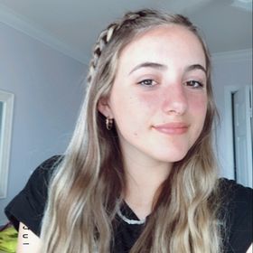 Profile Picture of SenecaLynne (@lynneseneca) on Pinterest