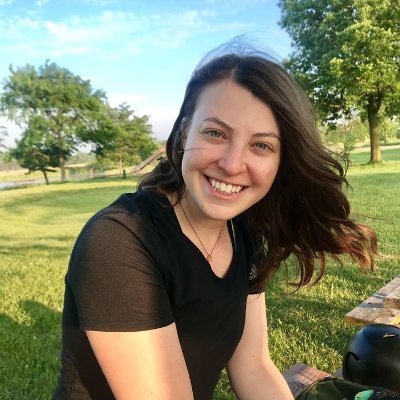 Profile Picture of Maggie Lane-Moore (@maggielanemoore) on Twitter