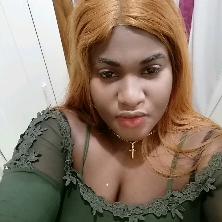 Profile Picture of ruthzall (@ruthzall) on Tiktok