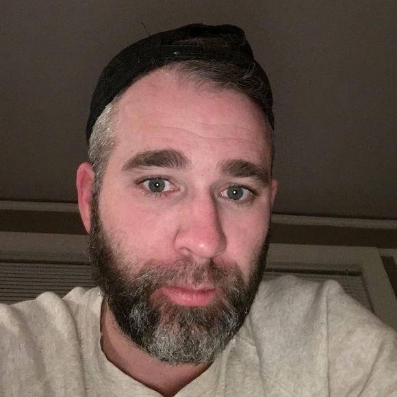 Profile Picture of Mike Mccloskey (@mccloskeym) on Poshmark