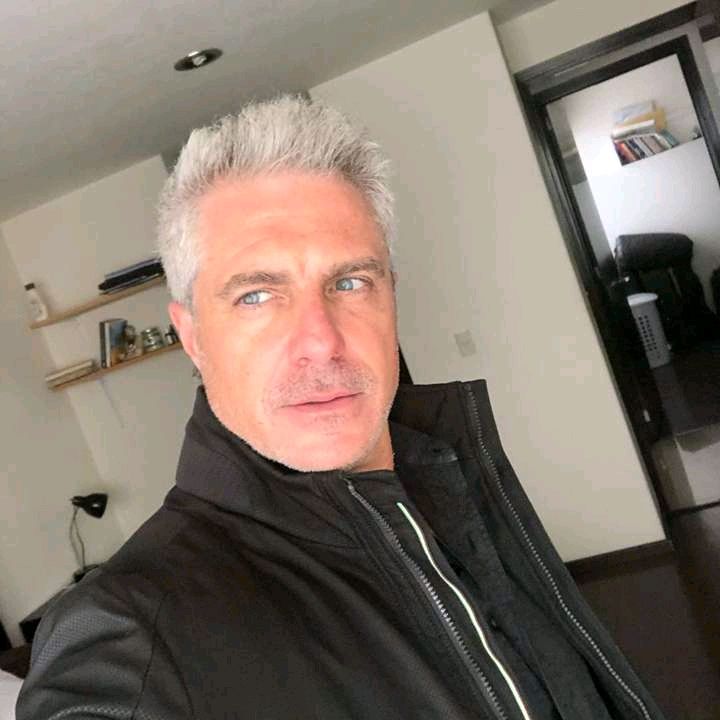 Profile Picture of marklaurent (@marklaurent435) on Tiktok