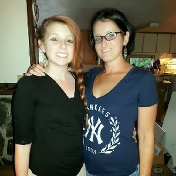Profile Picture of Nada Nada (@mrsfix25) on Poshmark