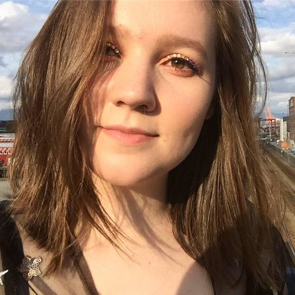 Profile Picture of Lily Bryant (@lily_bryant_) on Poshmark