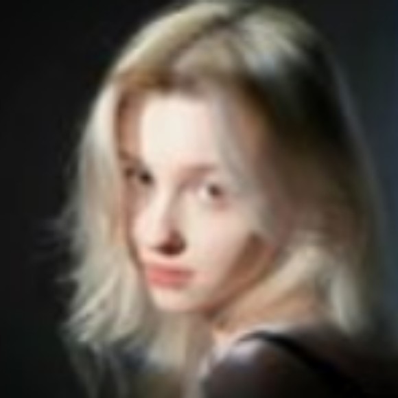 Profile Picture of Monique John (@qfbhwbj69) on Poshmark