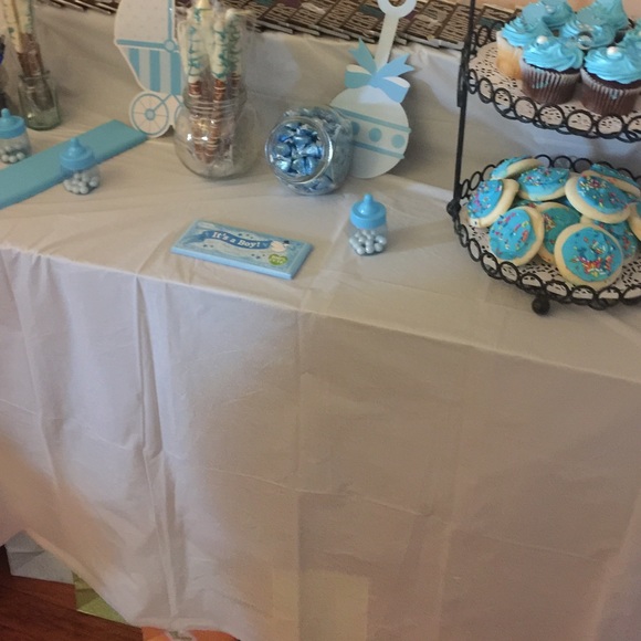 Profile Picture of John Gerald (@arxhunion) on Poshmark