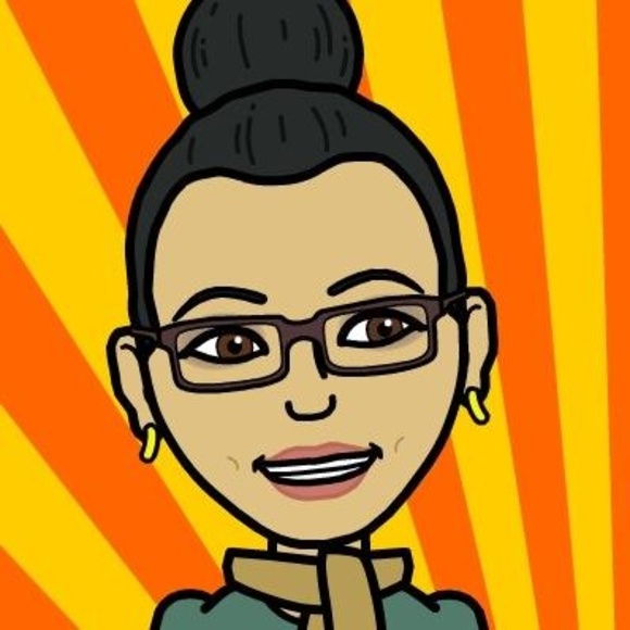 Profile Picture of Christine Dixson (@christinedixson) on Poshmark