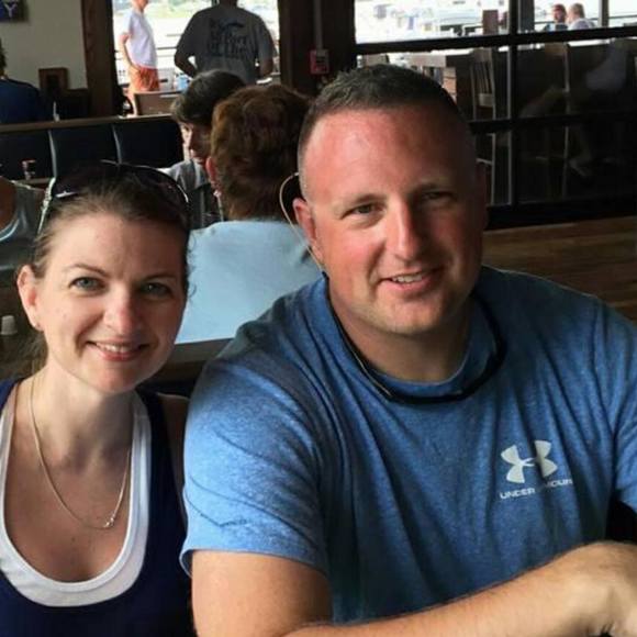 Profile Picture of Jenee Frantz (@neenee817) on Poshmark