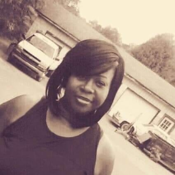 Profile Picture of Erica Midgett (@ericabuggs5) on Poshmark