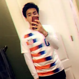 Profile Picture of   Agree or Disagree? 🤔... (@nabhuto) on Tiktok