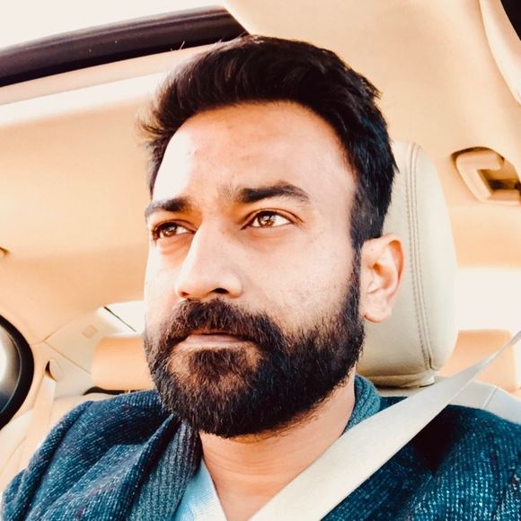 Profile Picture of Neeraj Gupta (@neerajgupta9) on Poshmark