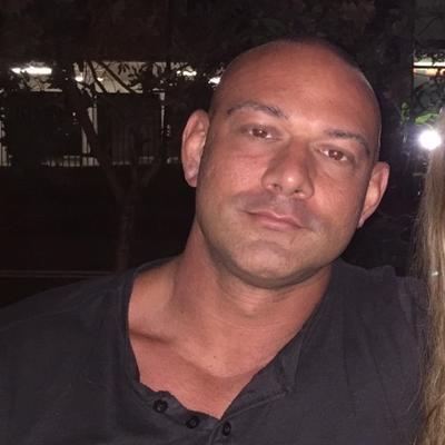 Profile Picture of Barry Weisblat (@barryc6) on Twitter