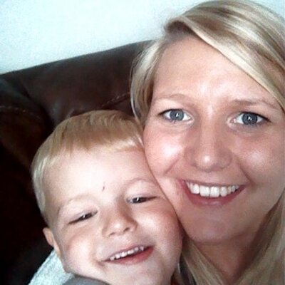 Profile Picture of Caroline Hull (@Hully343) on Twitter