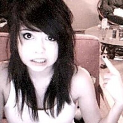 Profile Picture of Laurel  Farley (@Ldawg47) on Twitter