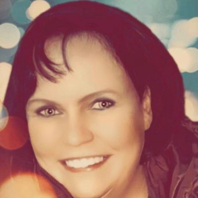 Profile Picture of Nicole Schellstede-Gabriel (@NicoleSchellst3) on Twitter
