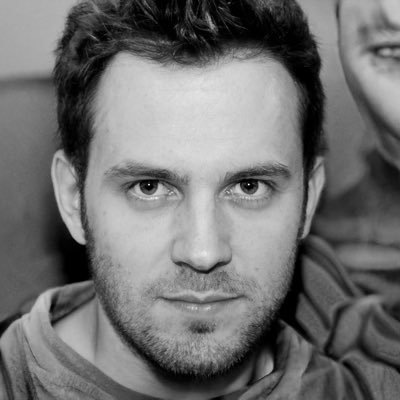 Profile Picture of Doug Graves (@MrGraves84) on Twitter