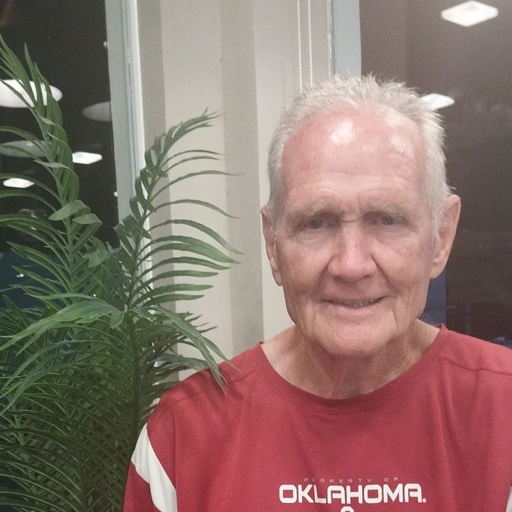 Profile Picture of RobertThompson (@robertandrewthomp) on Tiktok