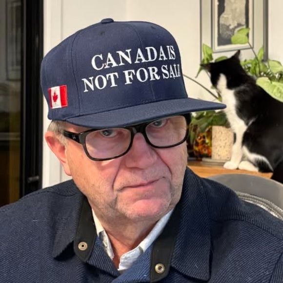 Profile Picture of David Valleau (@ukukachu) on Poshmark