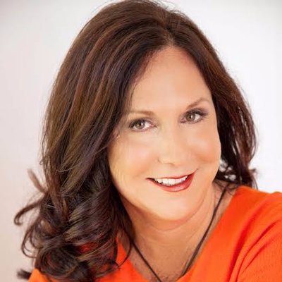 Profile Picture of StacyKnows (@stacyknows) on Twitter