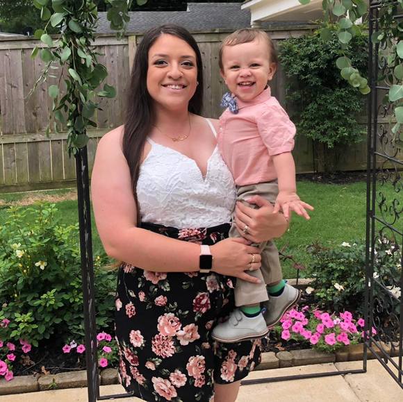 Profile Picture of Suhey Sturm (@cepedasuhey) on Poshmark