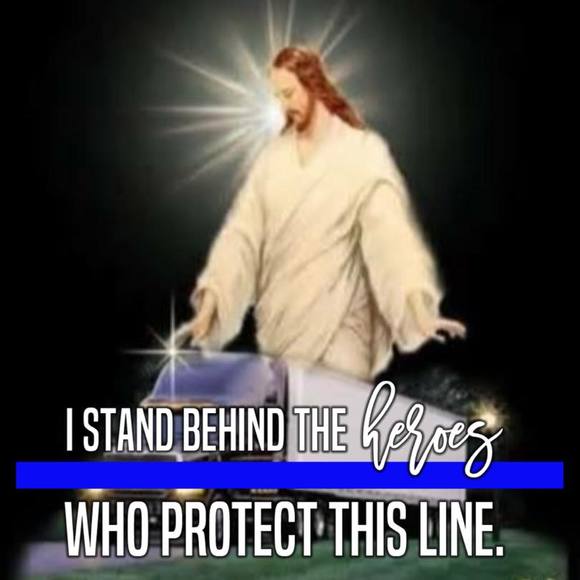 Profile Picture of Marsha Laskowski (@marshalaskowski) on Poshmark