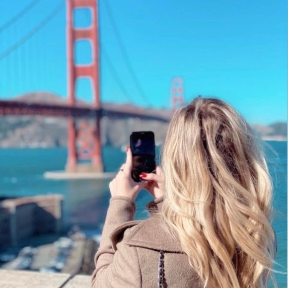 Sophia Berganza - Poshmark Profile Picture of Sophia Berganza (@dofialucer2000) on Poshmark