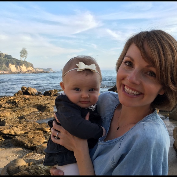 Profile Picture of Season Everton (@littleseason) on Poshmark