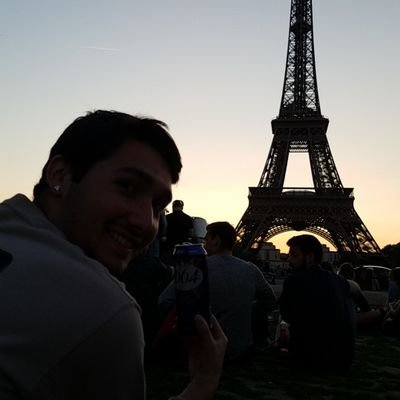 Profile Picture of Andrew Ramirez (@Aramz10) on Twitter