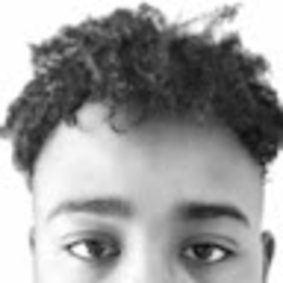 Profile Picture of Young, dope, and successful Lathon (@pren22) on Poshmark