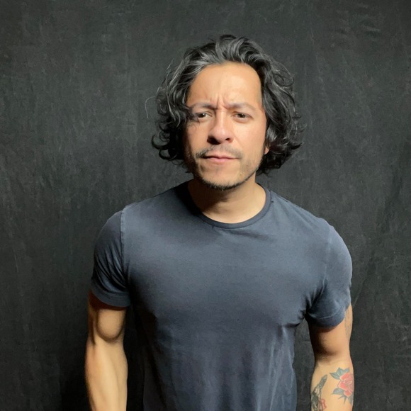 Profile Picture of Jesse Santoyo (@jessesantoyo) on Poshmark