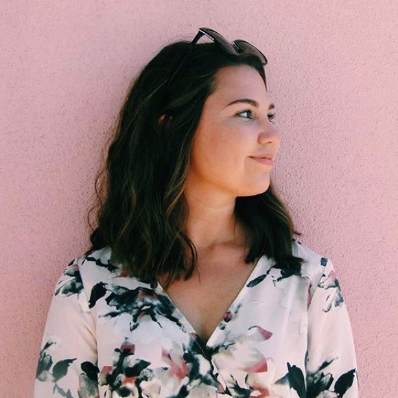 Profile Picture of Racquel Graffeo (@racquelgraffeo) on Poshmark