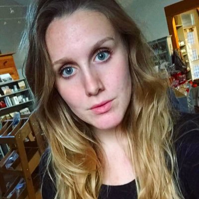 Profile Picture of Julia Chauvin (@JuliaChauvin) on Twitter