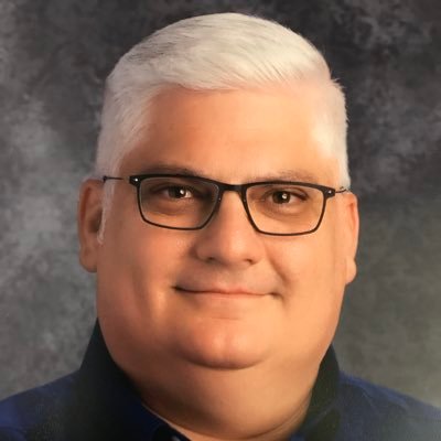 Profile Picture of Michael Brock (@MrBrockCHS) on Twitter
