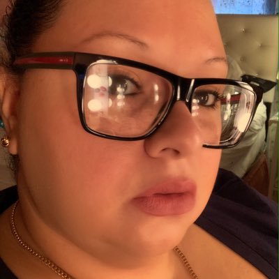 Profile Picture of Krystal Alcaide (@EmanRoach) on Twitter