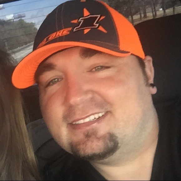 Profile Picture of Jeremy Capes (@jcapes83) on Poshmark
