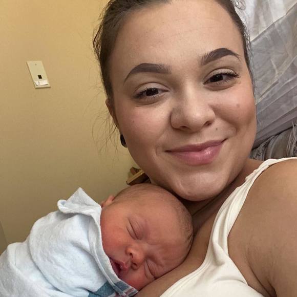 Profile Picture of Amber Bailey (@amberbailey15) on Poshmark