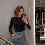 Profile Picture of Malia Iris (@Malia-Iris) on Facebook