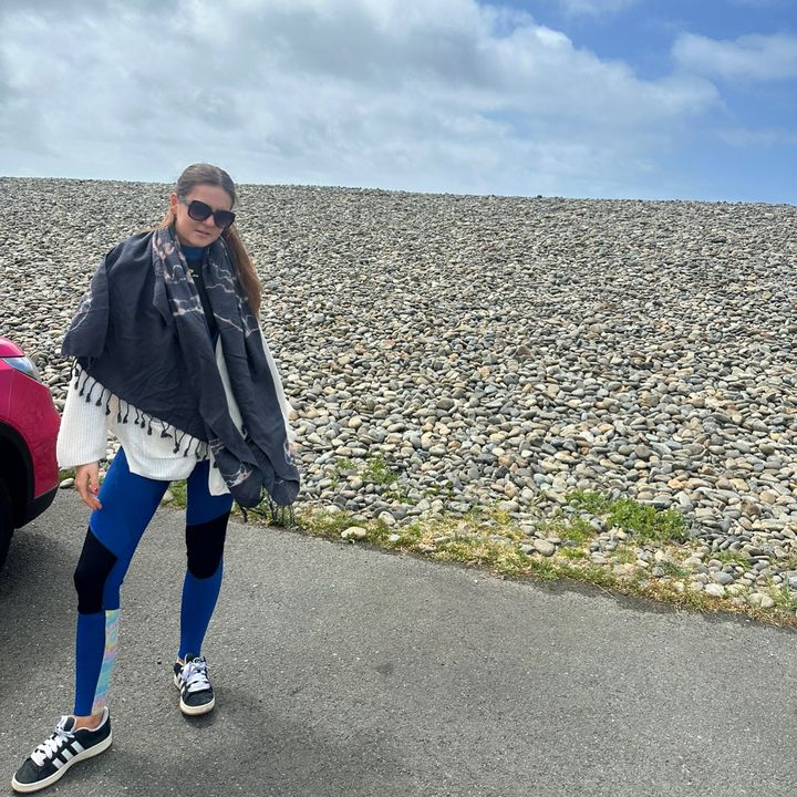 Profile Picture of lara (@larahnicholas) on Tiktok