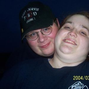 Profile Picture of Jennifer Ewald (@shortie21) on Myspace