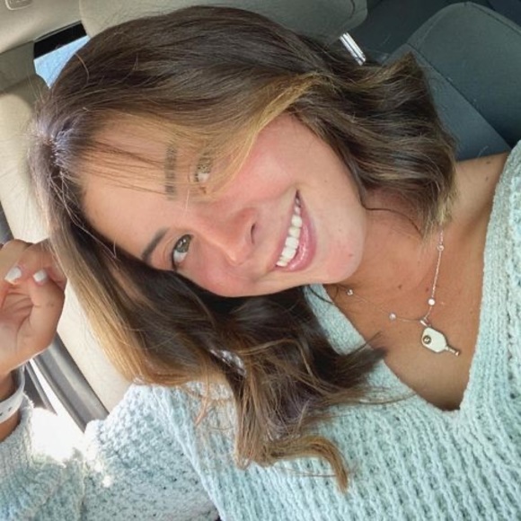 Profile Picture of Marcela Donatoni (@tchelladonatoni) on Poshmark