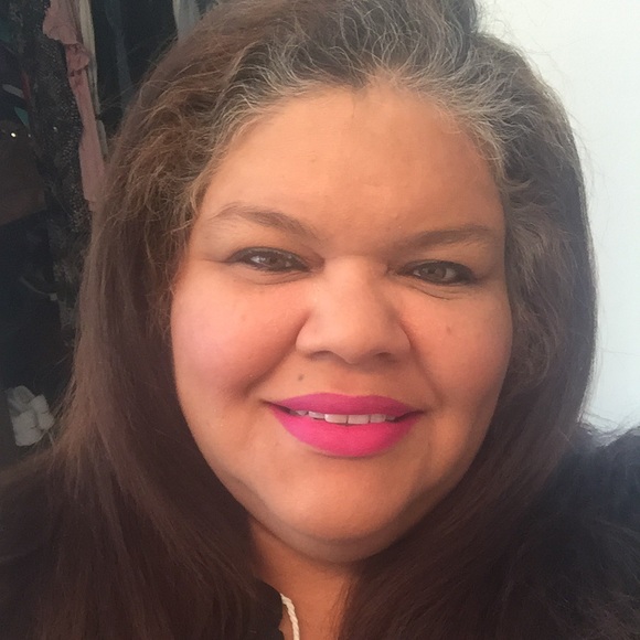 Profile Picture of Luz Laboy (@llaboy82) on Poshmark