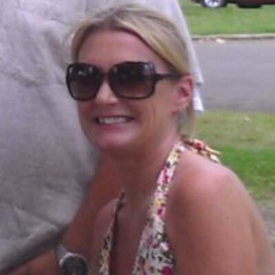 Profile Picture of Louise Capps (@lvhc73) on Twitter