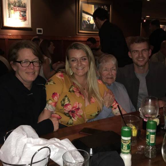 Profile Picture of Danny Keefe (@dannykeefe) on Poshmark