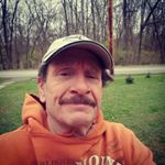 Profile Picture of Pete Winkler (@crossknives) on Instagram