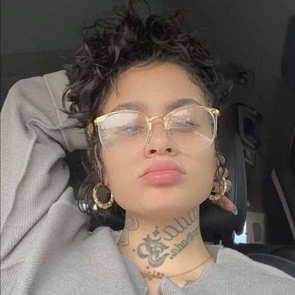 Profile Picture of Diana Alvarado (@dianaax0) on Poshmark